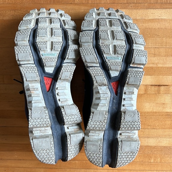 ON Cloudventure Waterproof Women’s shoe - Picture 4 of 6